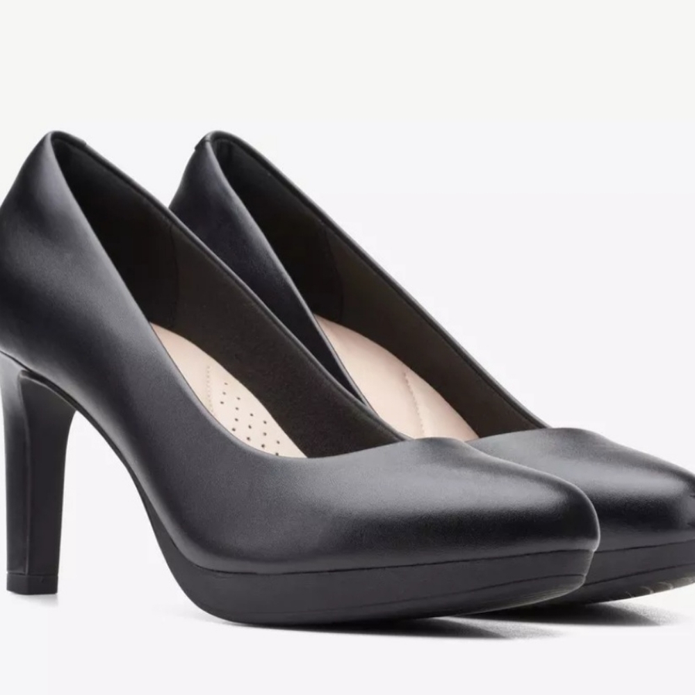 Clark Shoes 8.5